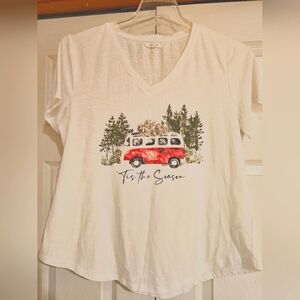 Christmas  Tee Size L